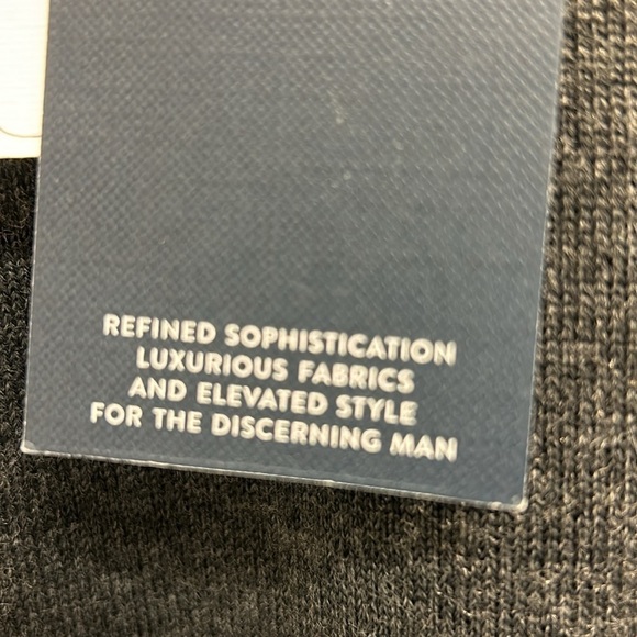 NWT John W. Nordstrom 100% Italian Merino Extrafine Wool V-Neck Gray Sweater - Picture 8 of 11